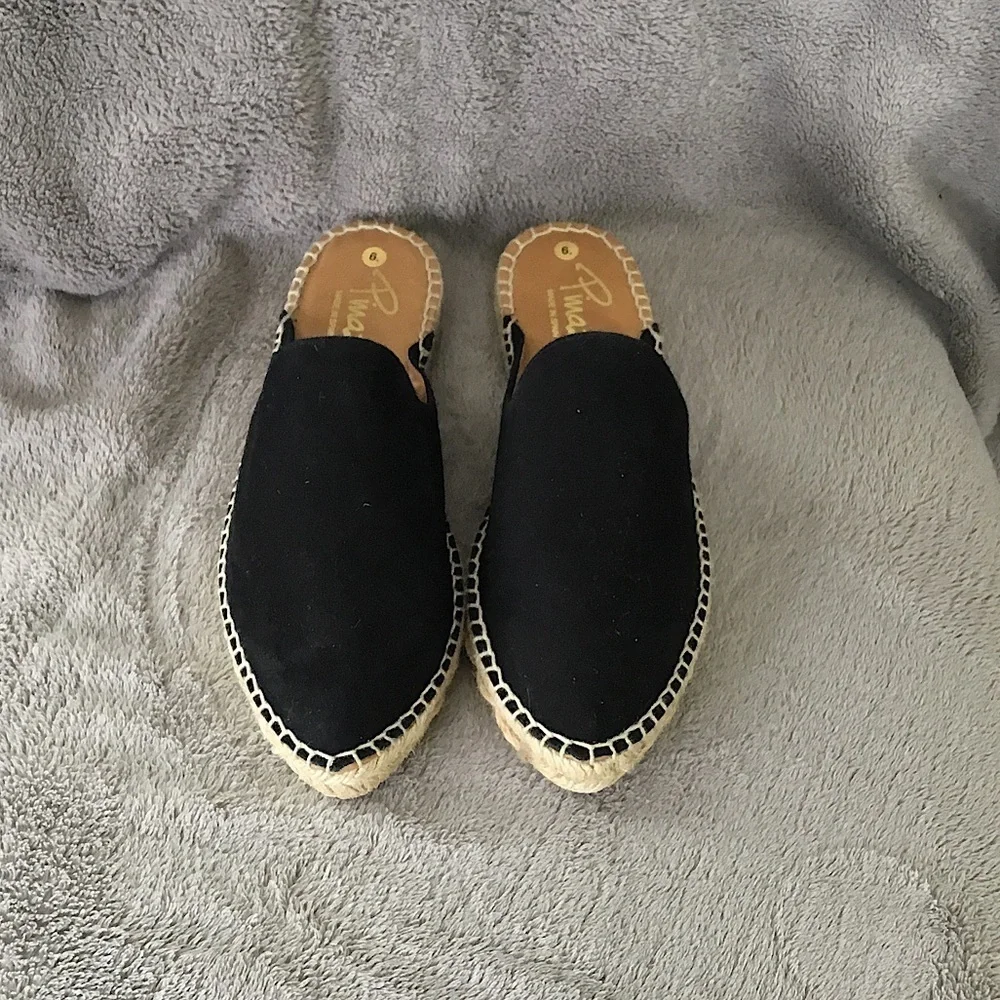 NWOT Pinaz Black Suede Espadrille Mules